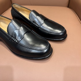 Торговая марка： Hermès (Эрмес) Размер： 39-44 (38, 45 на заказ) Ка