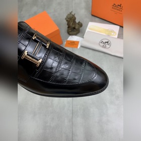 Вода окрасила говядину [Hermès] Hermès представляет новую модель