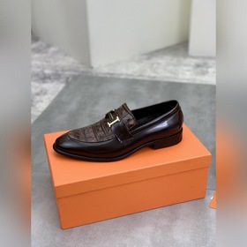 Вода окрасила говядину [Hermès] Hermès представляет новую модель