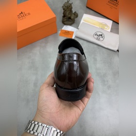 Вода окрасила говядину [Hermès] Hermès представляет новую модель