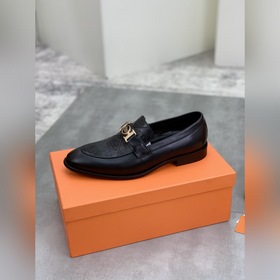 Вода окрасила говядину [Hermès] Hermès представляет новую модель