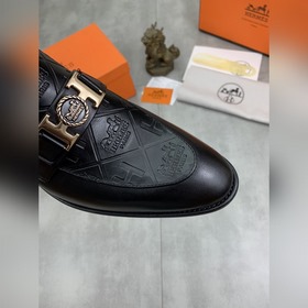 Вода окрасила говядину [Hermès] Hermès представляет новую модель