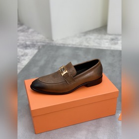 Вода окрасила говядину [Hermès] Hermès представляет новую модель