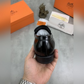 Вода окрасила говядину [Hermès] Hermès представляет новую модель