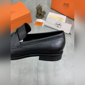 Вода окрасила говядину [Hermès] Hermès представляет новую модель