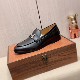 «HERMES» Новейшая модель обуви для отдыха от ведущего бренда [Пр