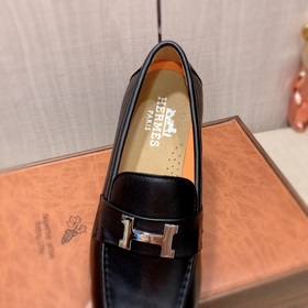 «HERMES» Новейшая модель обуви для отдыха от ведущего бренда [Пр