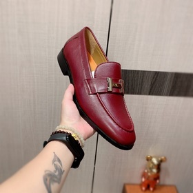 «HERMES» Новейшая модель обуви для отдыха от ведущего бренда [Пр