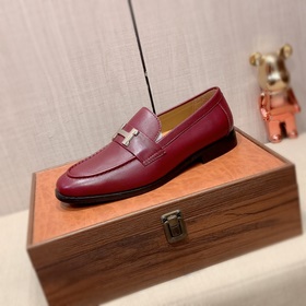 «HERMES» Новейшая модель обуви для отдыха от ведущего бренда [Пр