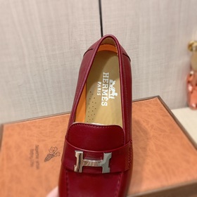 «HERMES» Новейшая модель обуви для отдыха от ведущего бренда [Пр