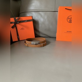 HERMES (Hermès) Классический пояс 1.8 Kelly Esom из телячьей кожи