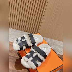 【Высший класс】 Кожаные тапочки Hermes с мехом. В этом году для из