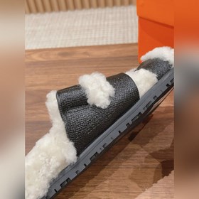 【Высший класс】 Кожаные тапочки Hermes с мехом. В этом году для из