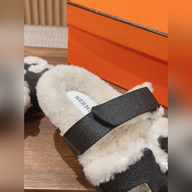 【Высший класс】 Кожаные тапочки Hermes с мехом. В этом году для из