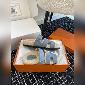 Hermes – неожиданный сюрприз. Модные тапочки Hermes из высококаче