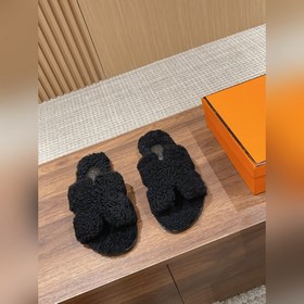 【Высший класс】 Hermes #меховые тапочкиз цельного меха H В этом г