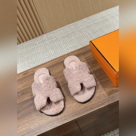 【Высший класс】 Hermes #меховые тапочкиз цельного меха H В этом г
