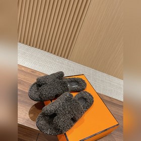 【Высший класс】 Hermes #меховые тапочкиз цельного меха H В этом г