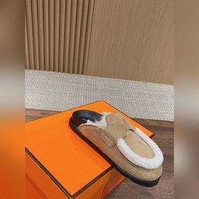 Hermes милые тапочки-тапочки. Подходят к любому наряду, создают н