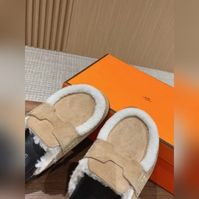 Hermes милые тапочки-тапочки. Подходят к любому наряду, создают н