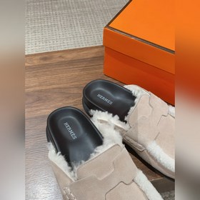 Hermes милые тапочки-тапочки. Подходят к любому наряду, создают н