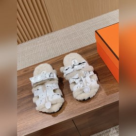 【Высший класс】 Кожаные тапочки Hermes с мехом. В этом году для из