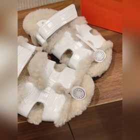 【Высший класс】 Кожаные тапочки Hermes с мехом. В этом году для из