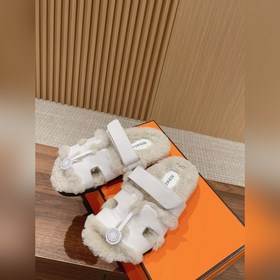 【Высший класс】 Кожаные тапочки Hermes с мехом. В этом году для из