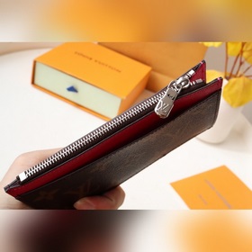 【Высококачественный оригинал】 Карточный держатель M82908 Этот де