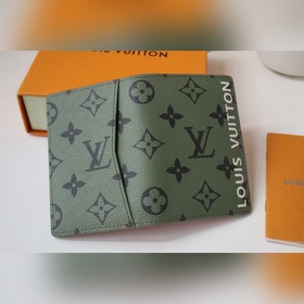 Держитель для карт M82797 Сшитый из ткани с покрытием Monogram и 