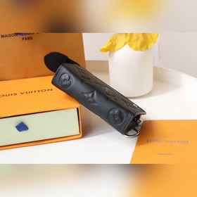 M82776 с тиснением Monogram Eclise «ochette Cre Voyage» из кожи б