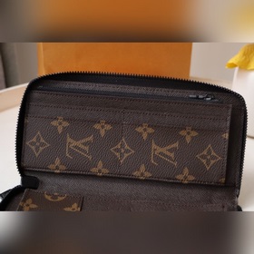 Данная модель кошелька на молнии M8279 Сшитый из полотна Monogram