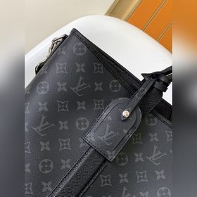 Высококачественная сумка Weekend Tote из коллекции M30937 изготов