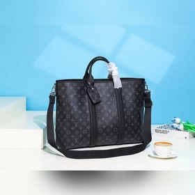 Высококачественная сумка Weekend Tote из коллекции M30937 изготов
