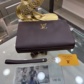 Новинка： новейшая сумка LOUIS VUITTON (Луи Виттон) отличается не 