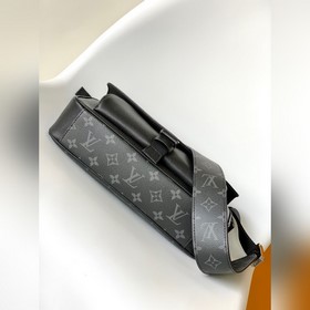 M30746 Высококачественная оригинальная сумка-почтальон из серии T
