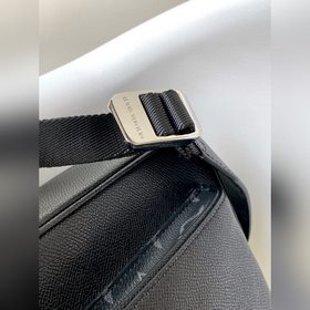 M30746 Высококачественная оригинальная сумка-почтальон из серии T