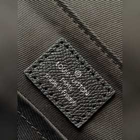 M30746 Высококачественная оригинальная сумка-почтальон из серии T