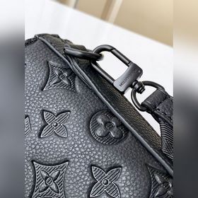 [Exclusive photo by Haiyuan Wai Dan] M82248 Louis Vuitton возвращ
