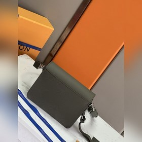 Высококачественная оригинальная сумка M82086  Зеленая кожаная су