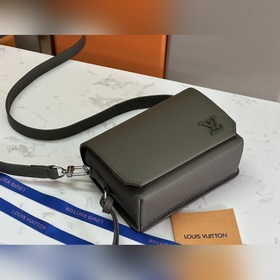 Высококачественная оригинальная сумка M82086  Зеленая кожаная су