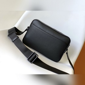 M43918 Кожаный M44165 Звездное небо M44169 Зеленый N40408 Синий 