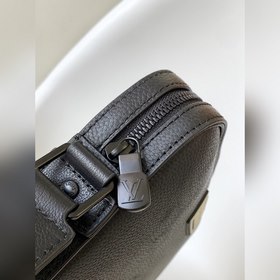 M43918 Кожаный M44165 Звездное небо M44169 Зеленый N40408 Синий 