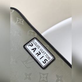 M43918 Кожаный M44165 Звездное небо M44169 Зеленый N40408 Синий 