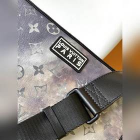 M43918 Кожаный M44165 Звездное небо M44169 Зеленый N40408 Синий 