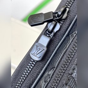 [Эксклюзивная фотография Haichuan] Сумка M82544 Nano Alha из кожи