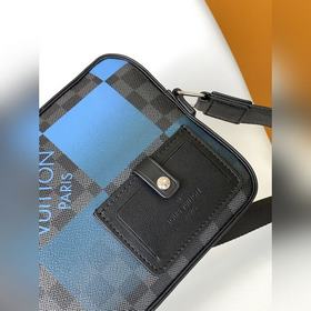 M43918 Кожаный M44165 Звездное небо M44169 Зеленый N40408 Синий 
