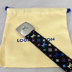 LOUIS VUITTON ремень, подлинная копия, не отличается от оригинала