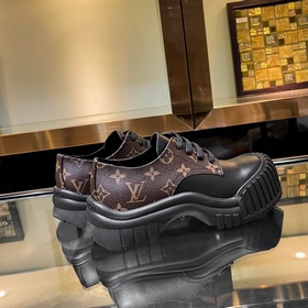 Louis Vuitton Луи Виттен 2024 новый дизайн для показа, высококаче