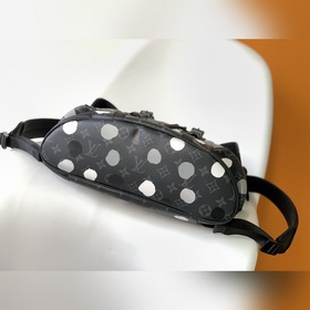 M46403 Louis Vuitton известный японский художник Яюми Кусама прод